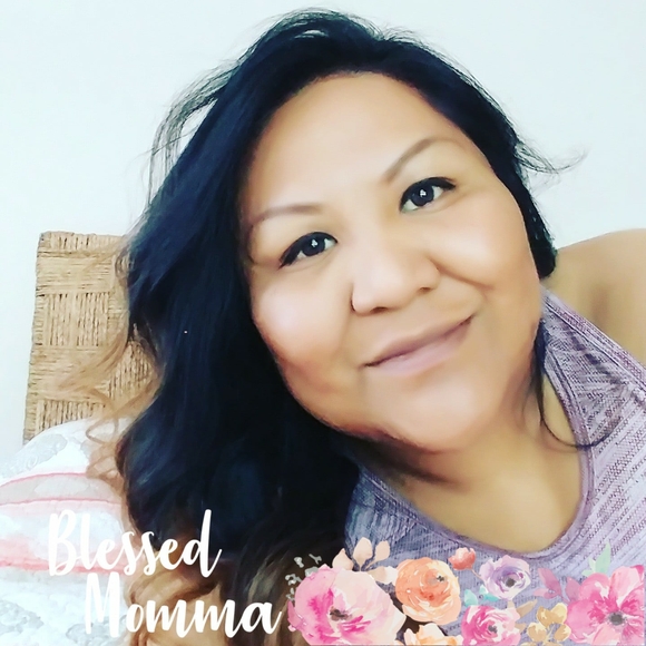 Meet your Posher, Carolyne - Picture 1 of 1